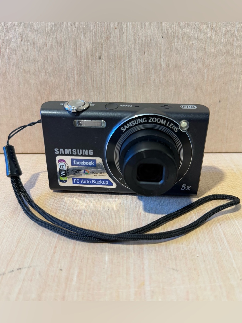 Samsung SH100 14.0MP Digital Camera Touch screen Blk w/Bat-Card-Charg Read Info!